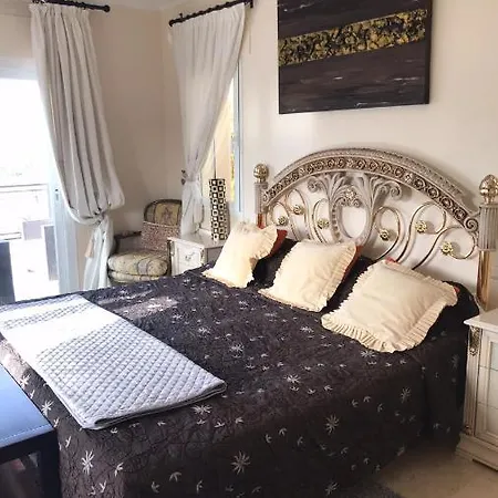 Guesthouse Πανσιόν Μαρμπέλλα