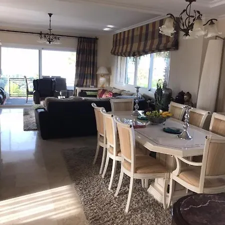 Πανσιόν Guesthouse Μαρμπέλλα