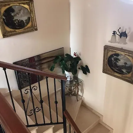 Guesthouse *